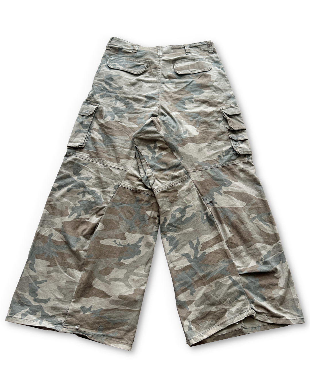CRöTCH Cargos