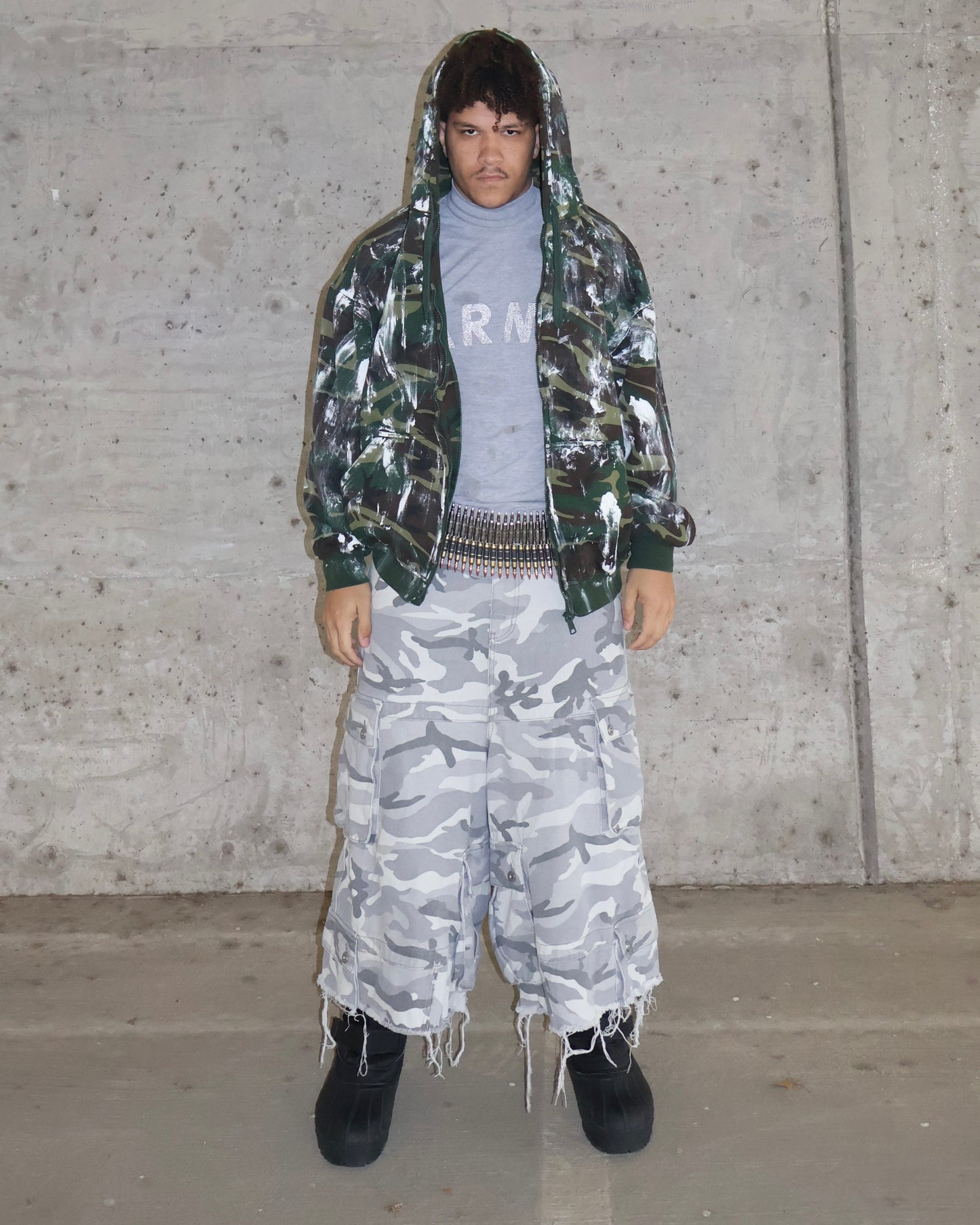 ARCTIC CAMO 3/4 DENIM SHORT